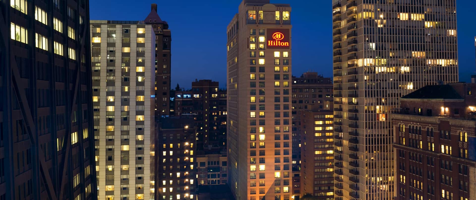 Hilton Chicago/Magnificent Mile Suites